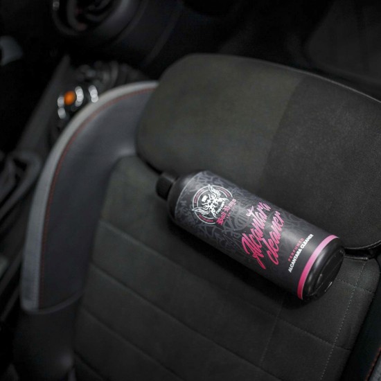 BadBoys Alcantara Cleaner – Curăță și Reîmprospătează Alcantara