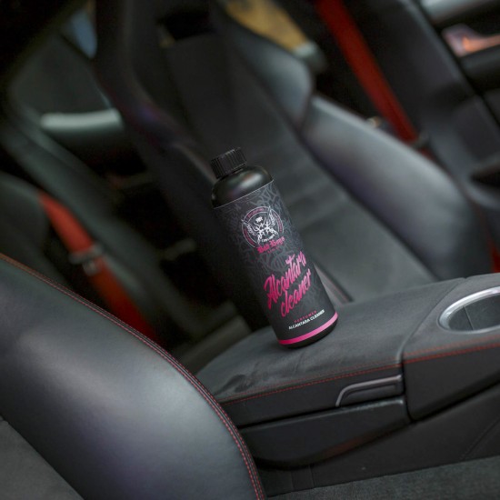 BadBoys Alcantara Cleaner – Curăță și Reîmprospătează Alcantara