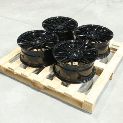 Set jante aliaj  JR28 17x8 ET35 4x114,3 Negru Lucios