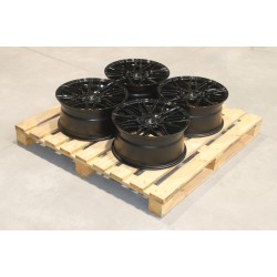 Set jante aliaj  JR28 17x8 ET38 4x100 Negru Lucios